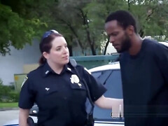 Arsch, Vollbusig, Kehlenfick, Schwanz, Interrassisch, Natürlich, Flotter dreier, Titten