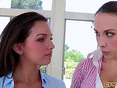 Sadomasochismus, Cfnm, Aufs gesicht abspritzen, Weibliche domination, Reif, Herrin, Mutti, Flotter dreier