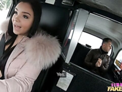 Большие сиськи, Минет, Брюнетки, В машине, Собачьи, Бритые, Чулки, Молоденькие