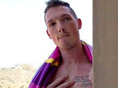 Sperma shot, Homo, Masturbatie, Spier, Geschoren, Tatoeage, Trio