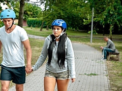 18 jaar, Bruinharig, Man die toekijkt, Tsjechisch, Handbeurt, Geld, Realiteit, Tiener