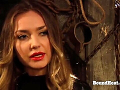 Domination, Femme dominatrice, Hd, Lesbienne, Léchez, Masturbation, Chatte, Esclave