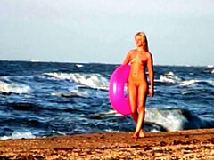 Arsch, Süss, Erotisch, Frau, Im freien, Russisch, Solo, Jungendliche (18+)