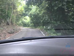 Amateur, Playa, Bikini, Morena, Peludo, Pezones inflados, Fumando, Tetas