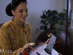 Kont, Grote kont, Grote lul, Grote mammen, Sperma shot, Diep in de keel, Moeder die ik wil neuken, Kousen