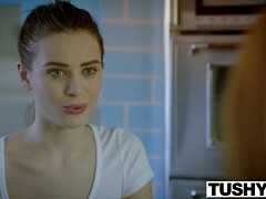 18 años, Anal, Morena, Estilo perrito, Corridas faciales, Sexo duro, Lencería, Adolescente