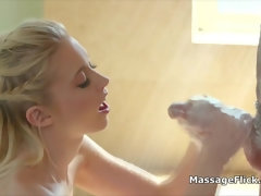 ブロンド, フェラチオ, イく瞬間, 手コキする, ハードコア, マッサージ, ティーン, オッパイの