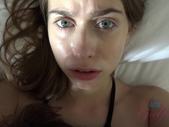 Enthousiasteling, Sperma, Handbeurt, Olie, Orgasme, Gezichtspunt, Openbaar, Tieten likken