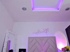 Alexxa dz  live riding