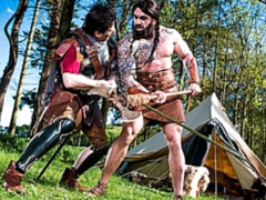 Grote kont, Grote mammen, Pijpbeurt, Hondjeshouding, 1 man 2 vrouwen, Moeder die ik wil neuken, Buiten, Trio