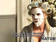 Mature blonde seduces hot coffee & cunts with her big tits in HD