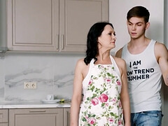 デカパイ, 茶髪の, ディルド, Hd, 熟年, ロシア人, 垂れ乳, おもちゃ