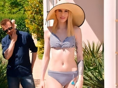 Bikini, Estilo perrito, Penetracion con dedos, Pajear, Lamidas, Al aire libre, Coño, Adolescente