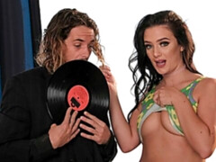 Leie, Grosse titten, Blasen, Braunhaarige, Hundestellung, Behaart, Natürlichen titten, Tätowierung