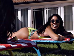 Stellung 69, Grosser schwanz, Blasen, Behaart, Hardcore, Lingerie, Milf, Flotter dreier