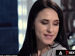 18 летние, Большой член, Минет, Член, Пальцем, Жесткий секс, Молоденькие, Молодые и анал
