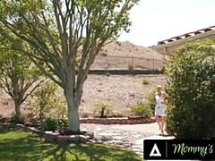 Большая жопа, Большие сиськи, Семяизвержение, Глубокая глотка, Групповуха, Милф, Киски, Наездница