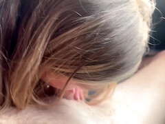 Amateur, Blonde, Voiture, Éjaculer dans la bouche, Tir de sperme, Public, Réalité, Avaler