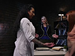 Anal, Nana, Bondage domination sadisme masochisme, Gode, Érotique, Lesbienne, Tatouage, Jouets