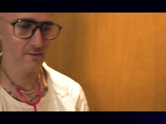 Rijpe lesbienne, Verpleegster