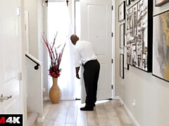 Большие сиськи, Блондинки, Минет, Кончили внутрь, Собачьи, Милф, Киски, Наездница