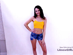 18, 面接, フェラチオ, 口内発射, カワイイ, 手コキする, ハメ撮り, ティーン