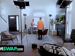 Грудастые, Постарше, Огромные размеры, Лизание, Мамочка, Оргии, Киски, Мачеха