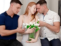 18 летние, Большая жопа, Большие сиськи, Минет, Собачьи, Двойное проникновение, Рыжие, Тощие