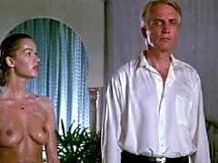 Embrassement, Lesbienne, Masturbation, Chatte, Rasée, Dénudage, Nénés, Rétro ancien