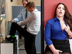 Gros seins, Sucer une bite, En levrette, Robe, Léchez, Mère que j'aimerais baiser, Rasée, Jarretelles