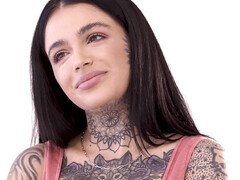 Blond, Bruinharig, Rondborstig, Erotisch, Vingeren, Vuisten, Likken, Natuurlijke tieten