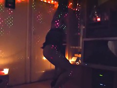 Enthousiasteling, Lieveling, Flashing, Ondergoed