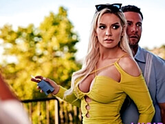 Gros cul, Grosse bite, Gros seins, Blonde, Sucer une bite, En levrette, Mère que j'aimerais baiser