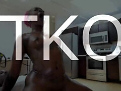 Enthousiasteling, Kont, Zwart, Zwart, Reusachtig, Natuurlijke tieten, Kut duiken, Nat