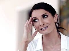 Kinderoppas, Blond, Hd, Lesbisch, Moeder die ik wil neuken, Klein, Doordringend, Kut duiken