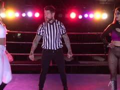 Cunnilingus, Fetiche, Penetracion con dedos, Lamidas, Perforación, Coño, Tatuaje, Tetas