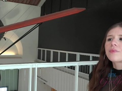 Leie, Fingern, Freundin, Latina, Pov, Öffentlich, Abendanzug, Titten