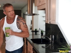 Cul, Blonde, Sucer une bite, Queue, Masturbation, Pov, Adolescente, Nénés