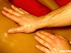 アジア人, 茶髪の, エロティック, インド人, 異人種間, マッサージ, 熟年, 淫乱熟女