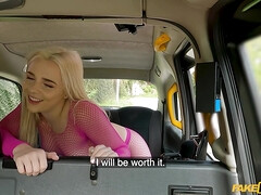 Ellie Shou in sexy outfit got in the Fake Taxi