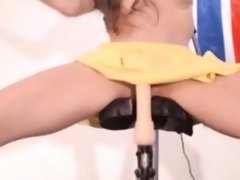 Brunette brune, Masturbation, Solo, Adolescente, Jouets