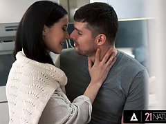 Минет, Брюнетки, Глубокая глотка, Член, Собачьи, Эротика, Натуральные сиськи, Молоденькие