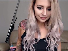 Gorda, Rubia, Mamada, Consolador, Tatuaje, Vibrador