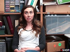 Gevangen, Hardcore, Man man vrouw, Natuurlijk, Natuurlijke tieten, Klein, Tatoeage, Tiener