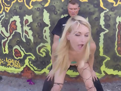 Bruinharig, Handbeurt, Hardcore, Hd, Likken, Natuurlijke tieten, Kut duiken, Geschoren