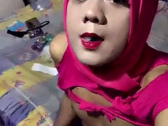 Amateur, Travestis, Tir de sperme, Indonésienne, Masturbation, Transsexuelle, Nénés, Webcam