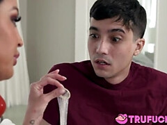 Большие сиськи, Минет, Секс без цензуры, Милф, Крошечные, От первого лица, Реалити, Табу