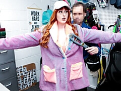 Grosser arsch, Grosser schwanz, Grosse titten, Blasen, Pummelig, Hundestellung, Nylon, Rotschopf