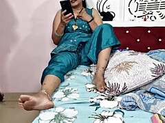 デカ尻, デカチン, フェラチオ, バック, 指いじり, インド人, オマンコ, 義母