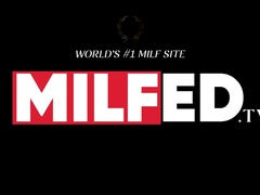 Tetas grandes, Mamada, Novia, Engañando, Familia, Madres para coger, Falda, Trio